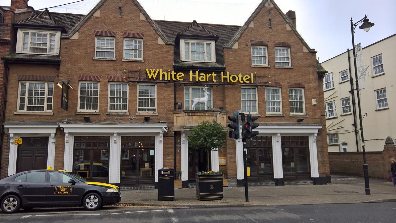 White Hart, Newmarket By Marston'S Inns Екстериор снимка