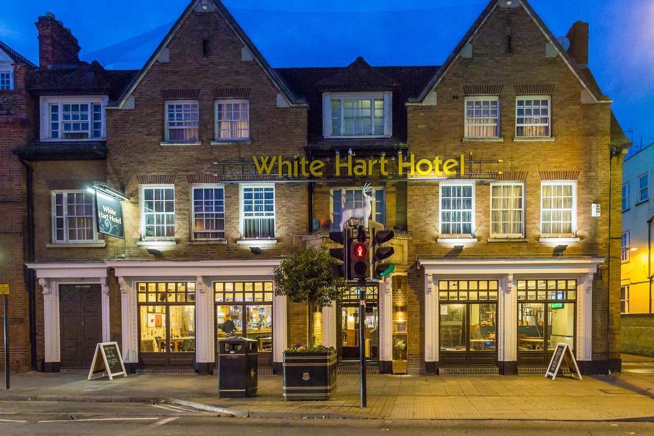 White Hart, Newmarket By Marston'S Inns Екстериор снимка